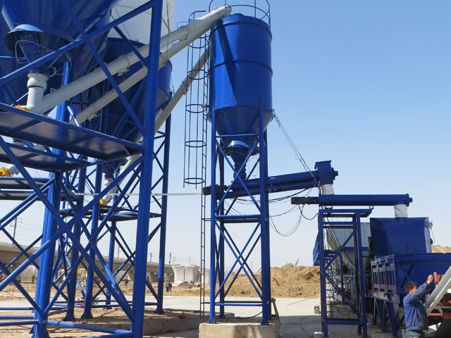 穩定(ding)土廠(chang)拌設(she)備部(bu)件