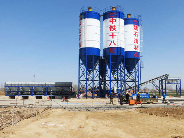 中鐵十(shi)八局穩(wen)定土廠(chang)拌設備(bei)